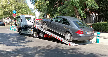 Private Property Towing in Chicago, IL