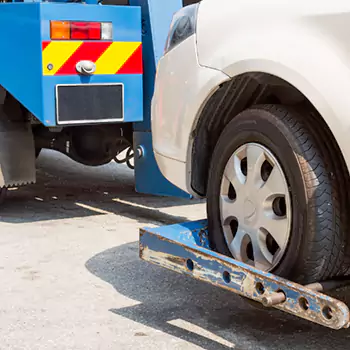 Wrecker Wheel Lift in Chicago, IL