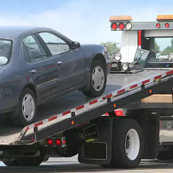 Flatbed Truck Towing in Chicago, IL