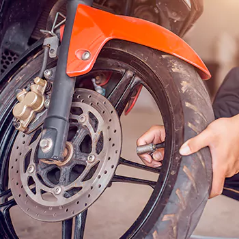 Mobile Tire Change in Chicago, IL